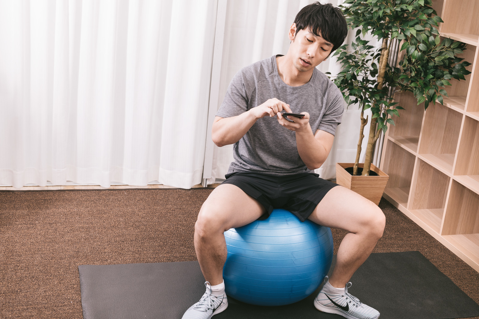 �lVS�p�[�\�i���g���[�j���O